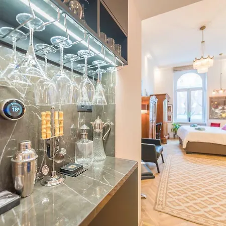 Oasis - Castle District I Budapest